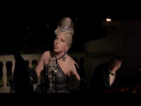レディー・ガガ: マリー・ザ・ナイト (A Very Gaga Thanksgiving)