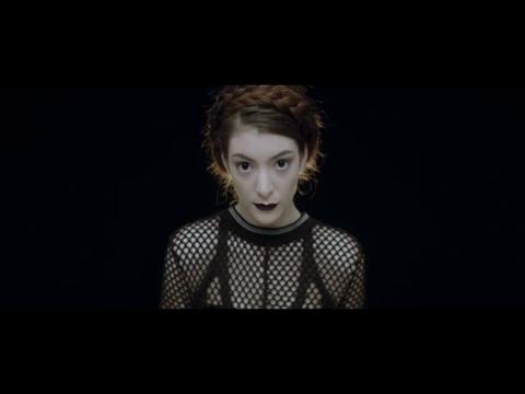 ロード: テニスコート