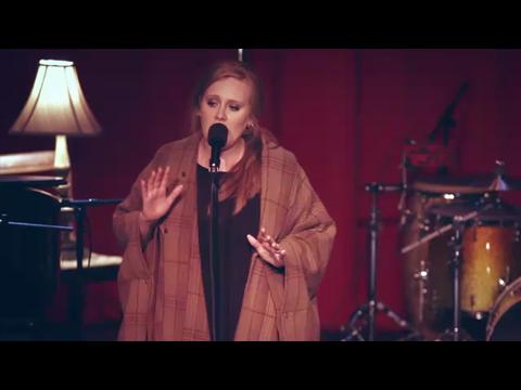アデル: サムワン・ライク・ユー (Live at Largo)