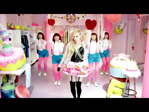 歌詞 アヴリル ラヴィーン ハローキティ Avril Lavigne Hello Kitty デジタルキャスト