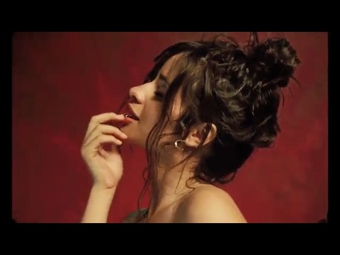 カミラ・カベロ: ネヴァー・ビー・ザ・セイム