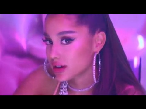 歌詞 アリアナ グランデ 7リングス Ariana Grande 7 Rings デジタルキャスト