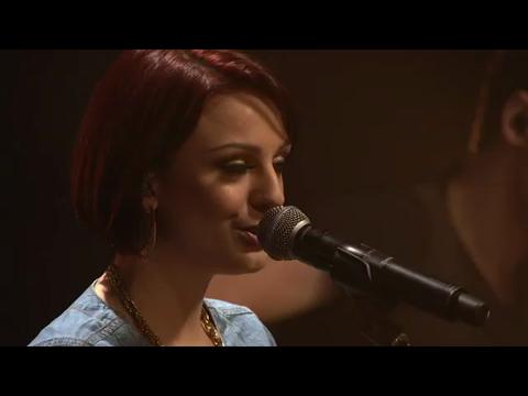 シェール・ロイド: スーパーヒーロー (AOL Sessions)