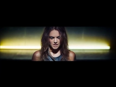 トーヴ・ロー、アレッソ: ヒーローズ（ウィ・クッド・ビー）