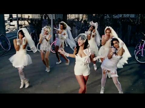 ケイティ・ペリー: ホット＆コールド