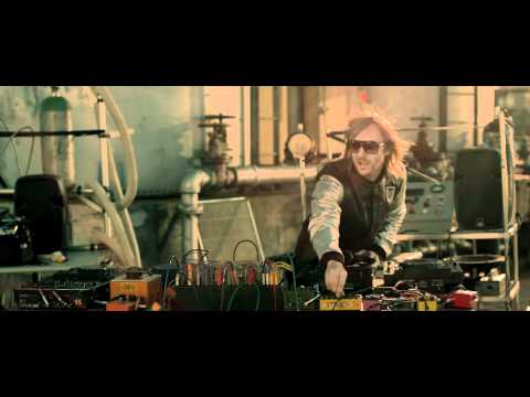 デヴィッド・ゲッタ: ホエア・ゼム・ガールズ・アット feat. フロー・ライダー&ニッキー・ミナージュ