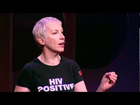 アニー・レノックス: なぜ私はHIVエイズ活動家になのか
