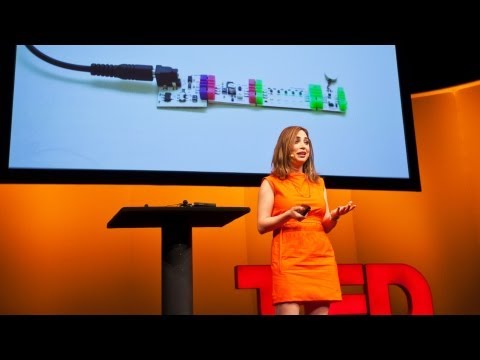 アヤ・ブデール: 光って、鳴って、楽しく学べるブロック