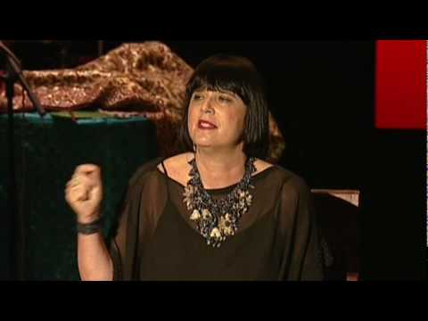 イヴ・エンスラー: 忘れられた女子細胞