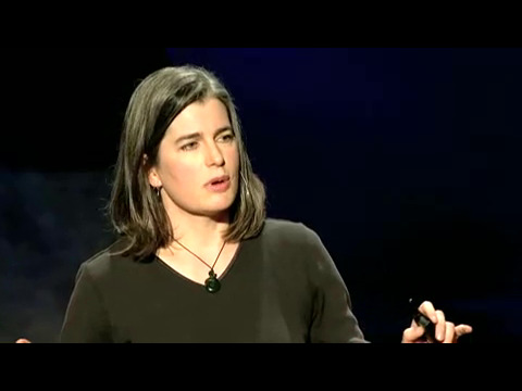 キャサリン・モーア: 外科の過去、現在とロボットのある未来