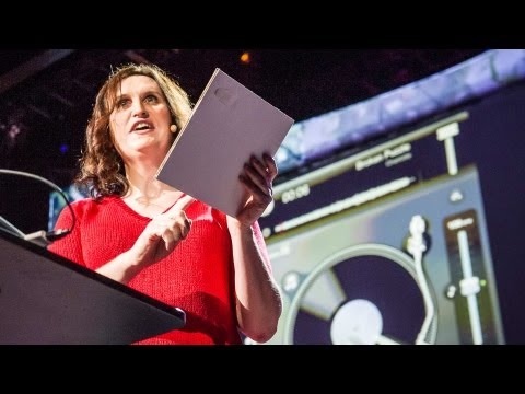 ケイト・ストーン: 紙で作った...DJデッキ